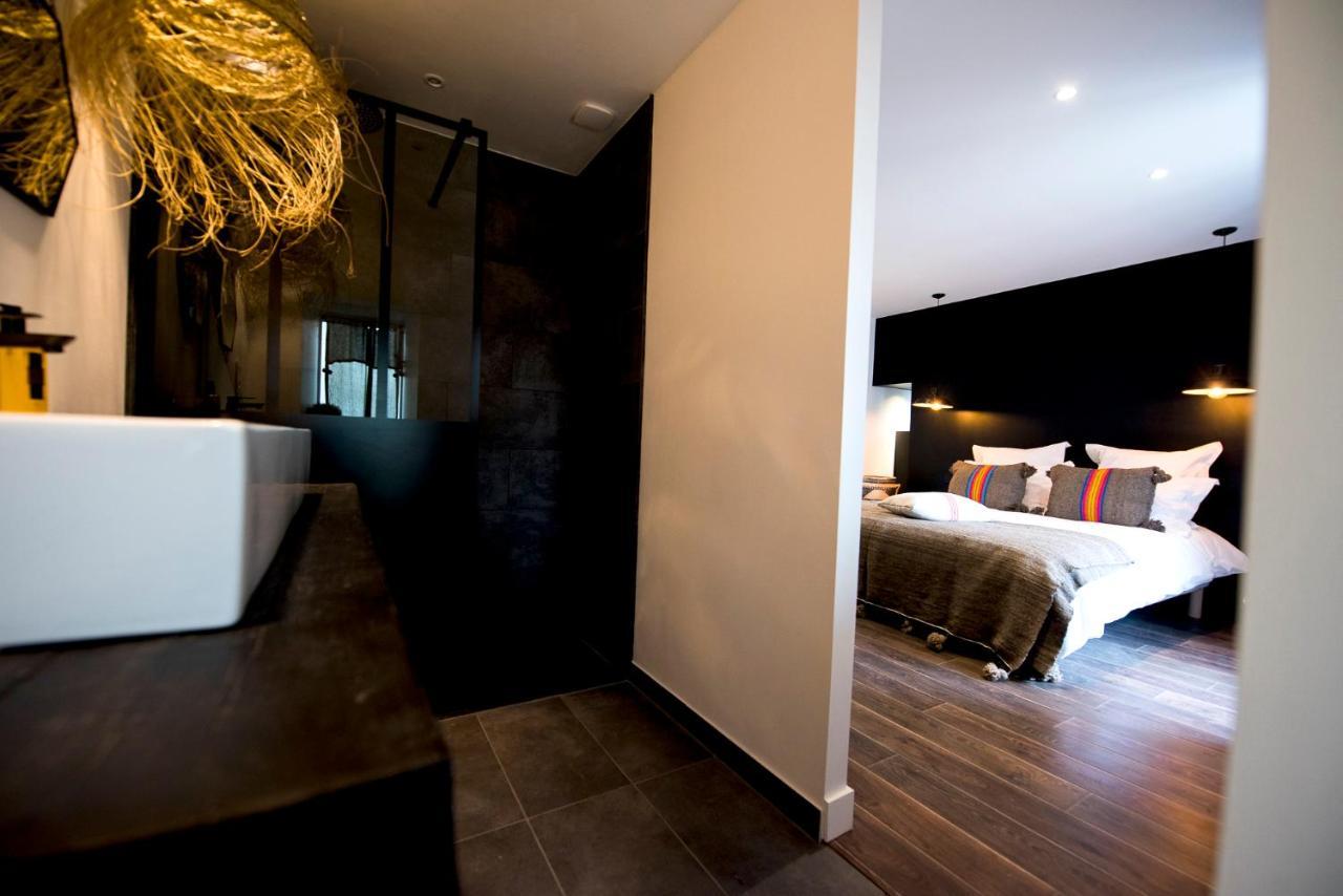La Petite Valise Hotell Ploudalmézeau Exteriör bild