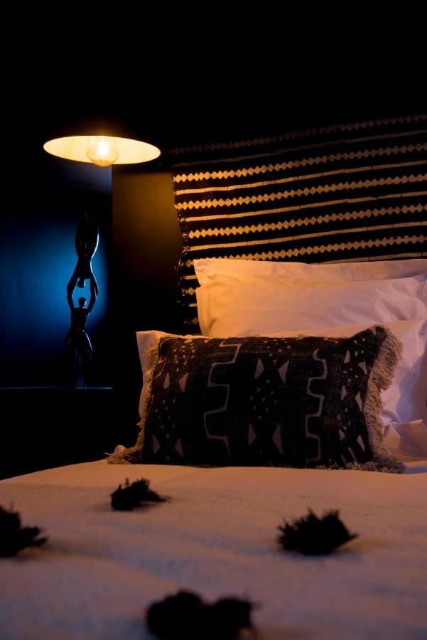 La Petite Valise Hotell Ploudalmézeau Exteriör bild