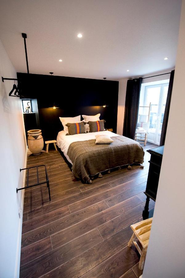 La Petite Valise Hotell Ploudalmézeau Exteriör bild